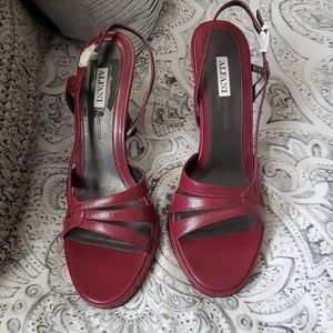 ALFANI Strappy Plum heels